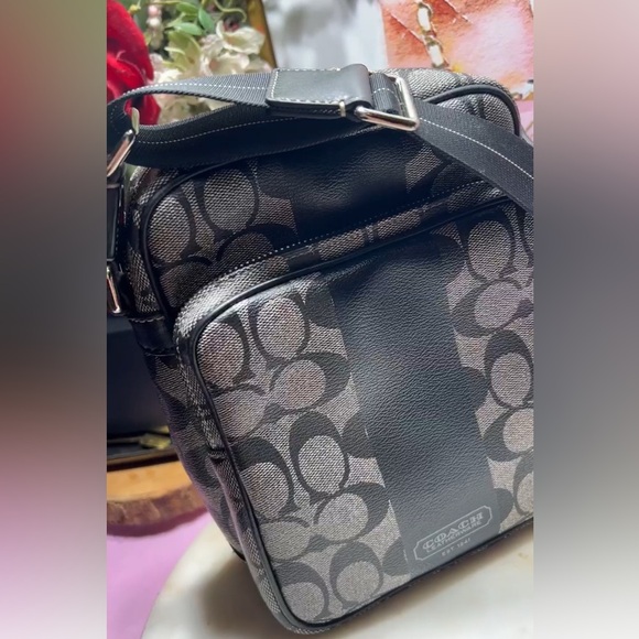 Coach Black and Gray Men's Bag GUC - Picture 8 of 14